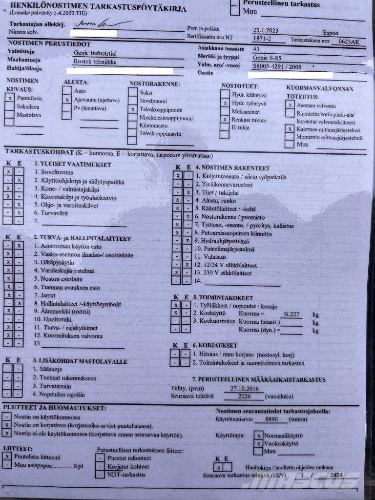 Genie S 85 Iseliikuvad poomtõstukid