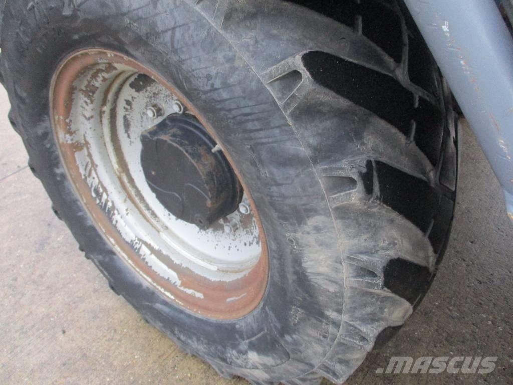 JLG 4017 (556) Teleskooplaadurid