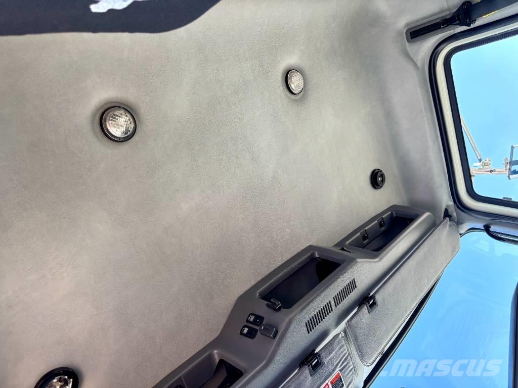 Mack GU813 Trossüsteemiga vahetuskere veokid