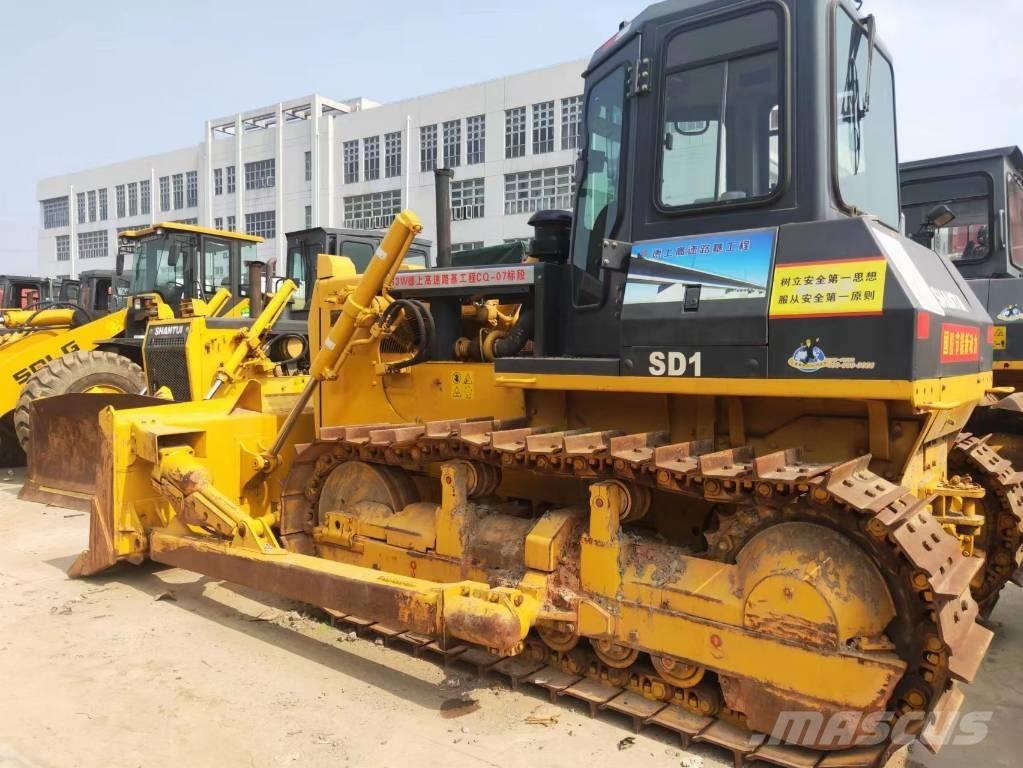 Shantui SD 16 Buldooserid