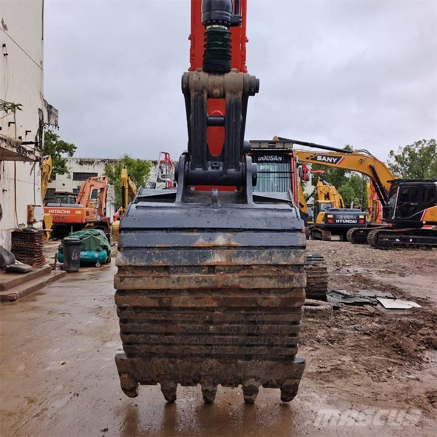 Doosan DX340LC Roomikekskavaatorid