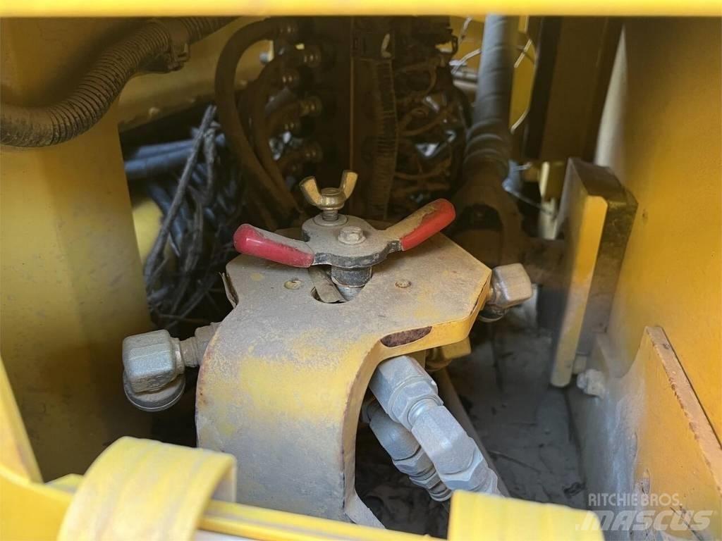 Komatsu PC 170 LC Roomikekskavaatorid