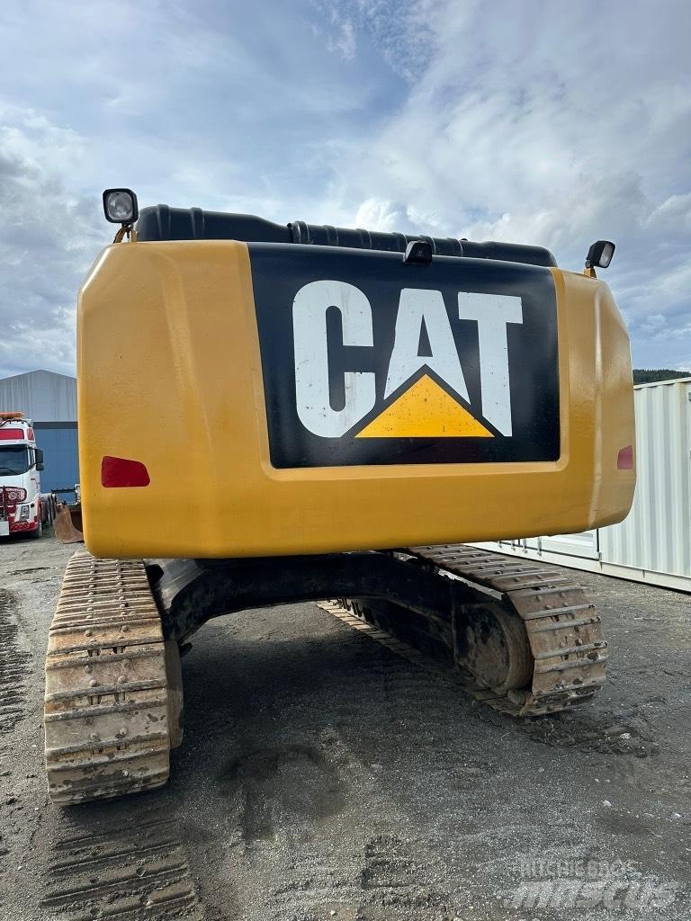 CAT 336 E Roomikekskavaatorid