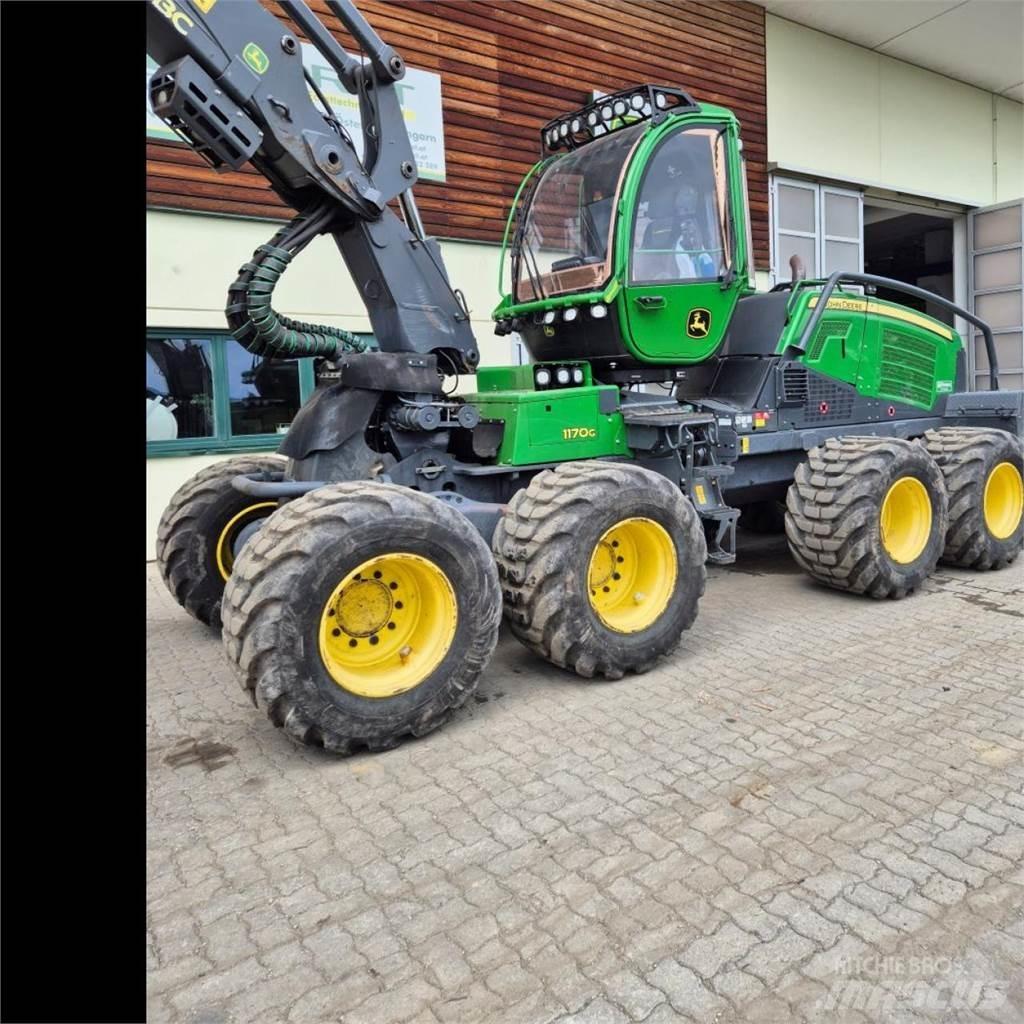 John Deere 1170 G Harvesterid