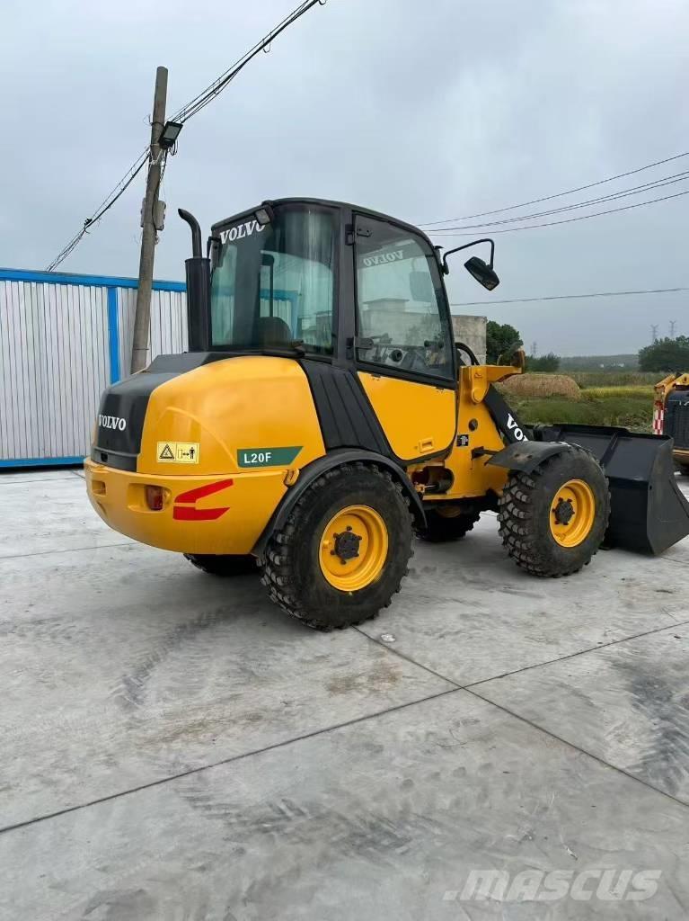 Volvo L 20 F Rataslaadurid