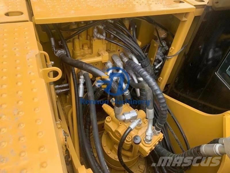 CAT 318DL Roomikekskavaatorid