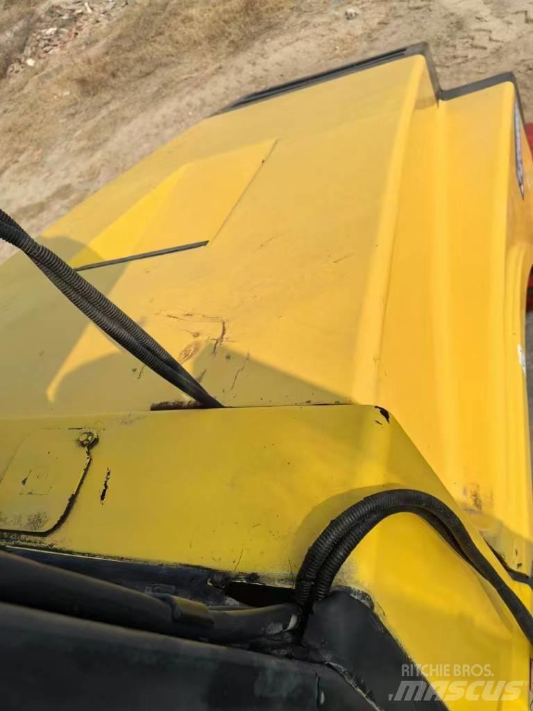 Dynapac 610AC Kombineeritud rullid