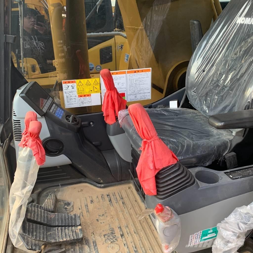 Komatsu PC450-8 Roomikekskavaatorid