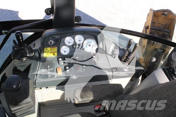 CAT 420E Ekskavaatorlaadurid