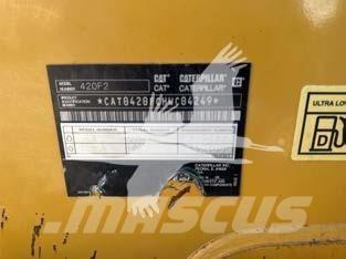 CAT 420F2 Ekskavaatorlaadurid