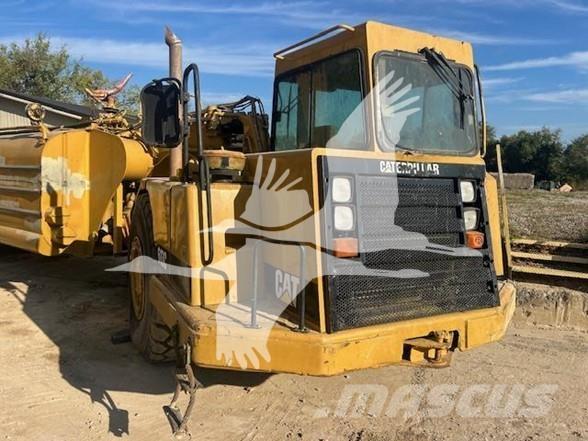 CAT 613C Veepaagiga autod