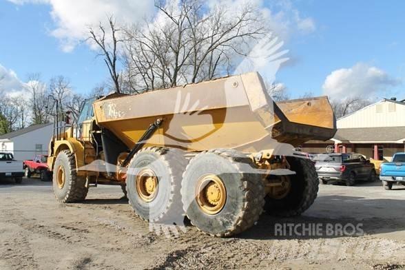 CAT 745C Liigendraamiga pinnaseveokid