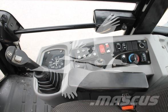 CAT 914M Rataslaadurid