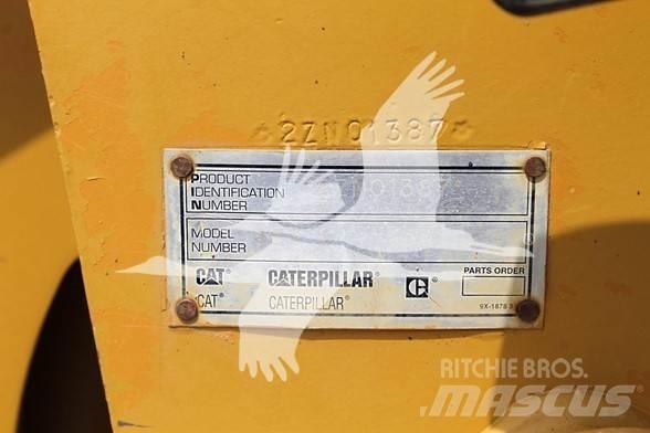 CAT 953C Roomiklaadurid