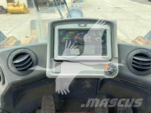 CAT 972M Rataslaadurid