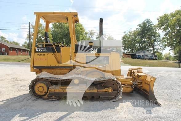 CAT D3C XL Buldooserid