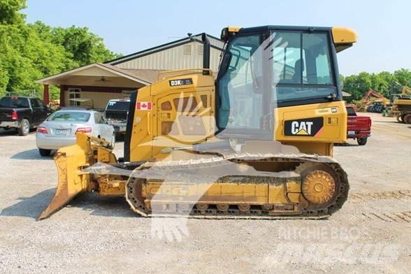 CAT D3K2 XL Buldooserid