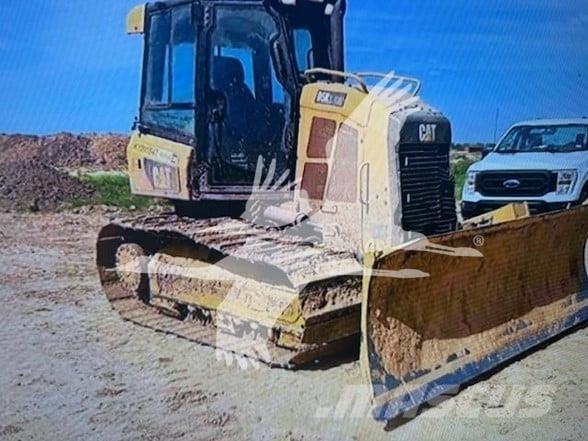 CAT D5K2 LGP Buldooserid