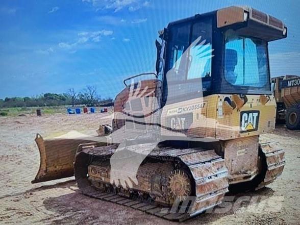 CAT D5K2 LGP Buldooserid