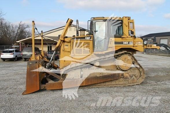 CAT D6R XL III Buldooserid