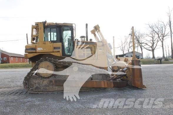 CAT D6R XL III Buldooserid