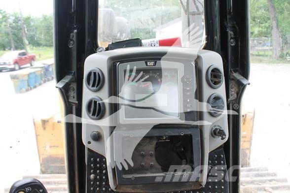 CAT D6T LGP Buldooserid