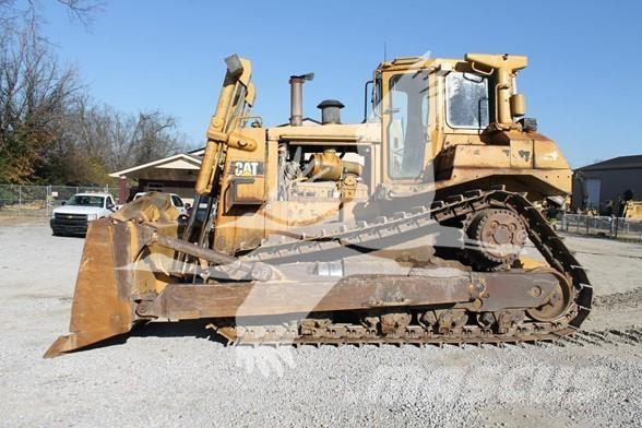 CAT D8N Buldooserid