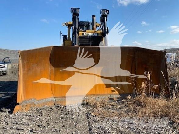 CAT D9T Buldooserid