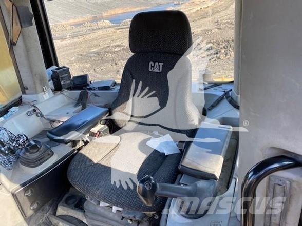 CAT D9T Buldooserid