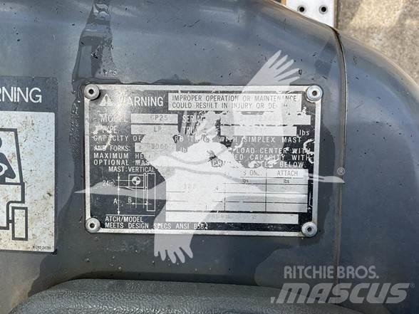 CAT GP25 Diiseltõstukid