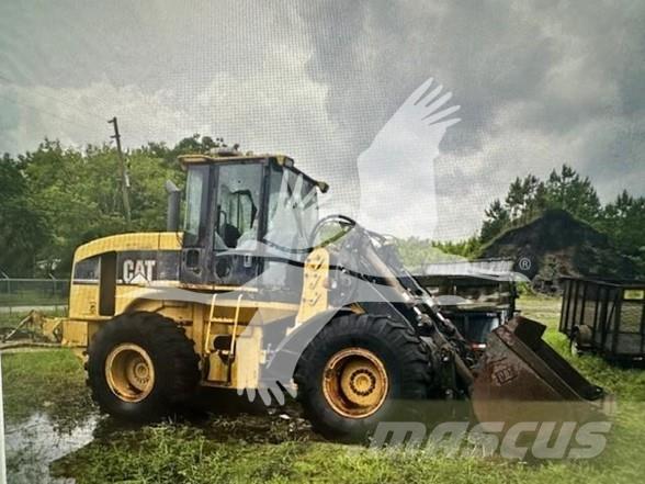 CAT IT28G Rataslaadurid