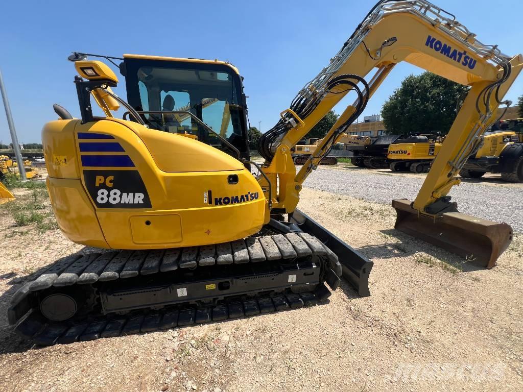 Komatsu PC 88 MR-10 Roomikekskavaatorid
