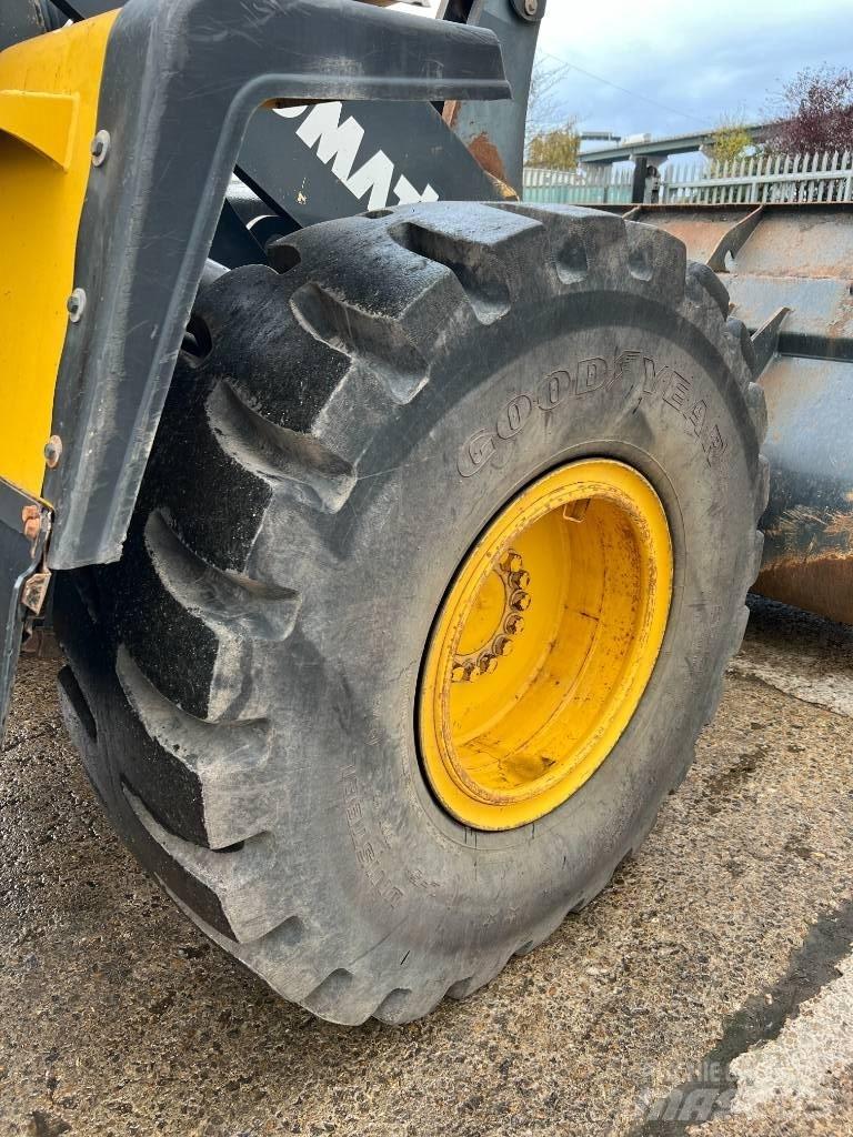 Komatsu WA320PZ-6 Rataslaadurid