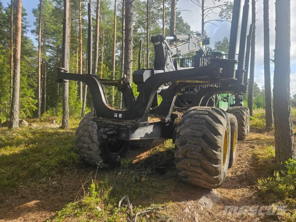 John Deere 1510G Forwarderid