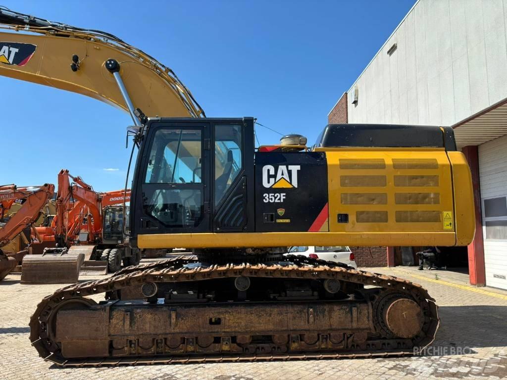 CAT 352 F Roomikekskavaatorid