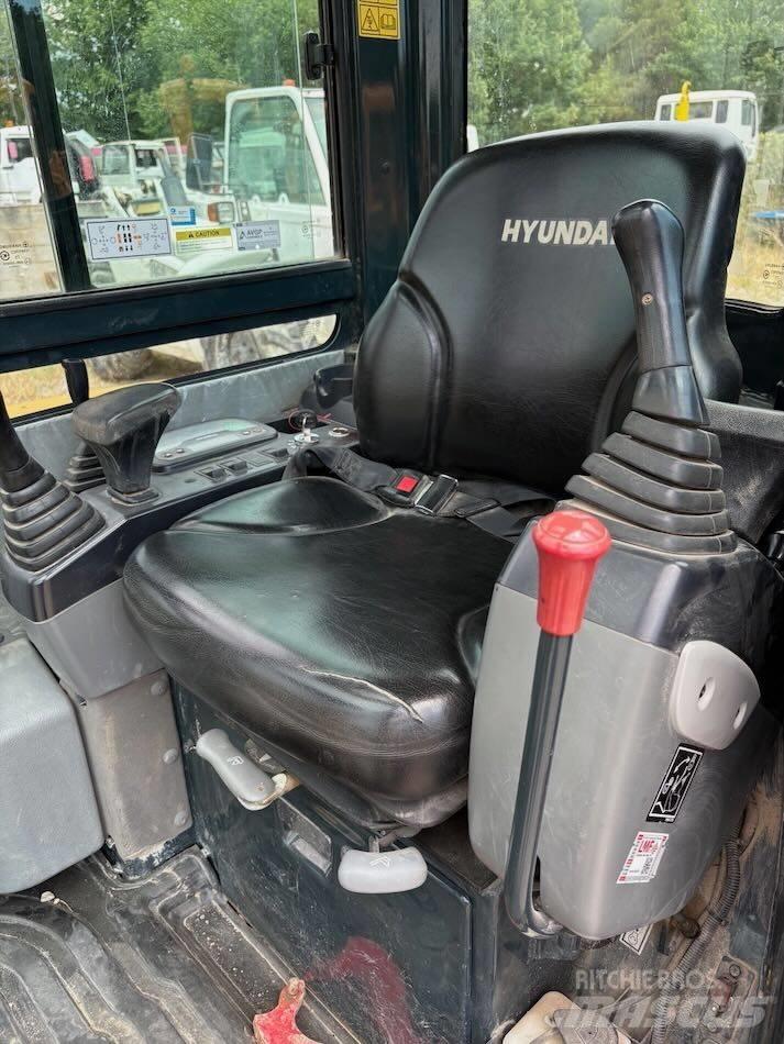 Hyundai R25Z-9 AK Miniekskavaatorid < 7 t