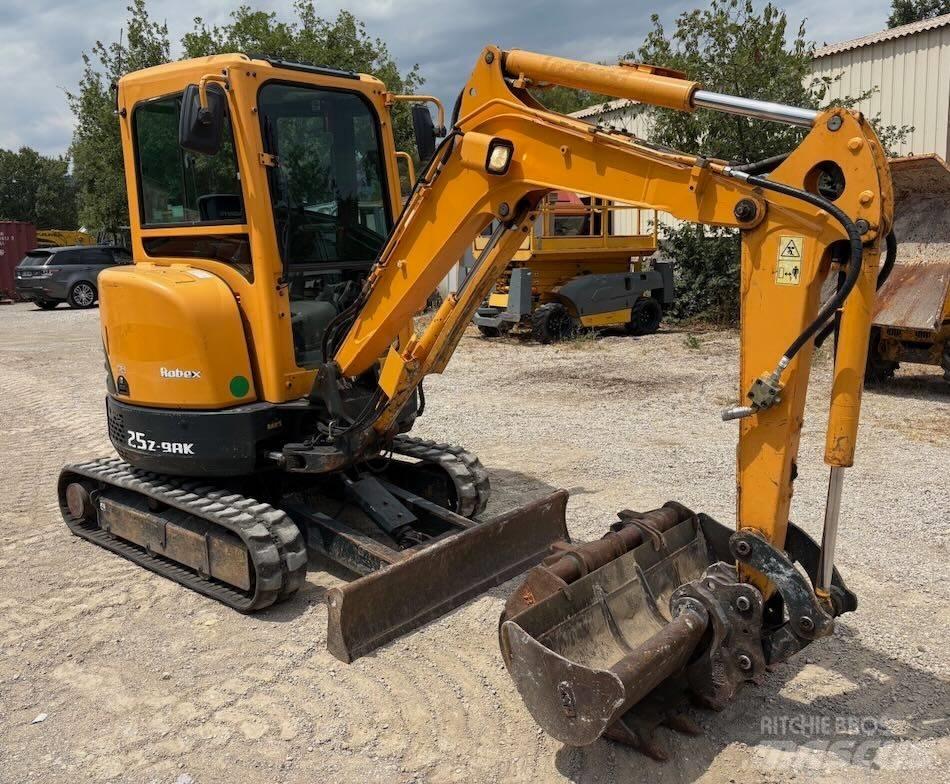 Hyundai R25Z-9 AK Miniekskavaatorid < 7 t