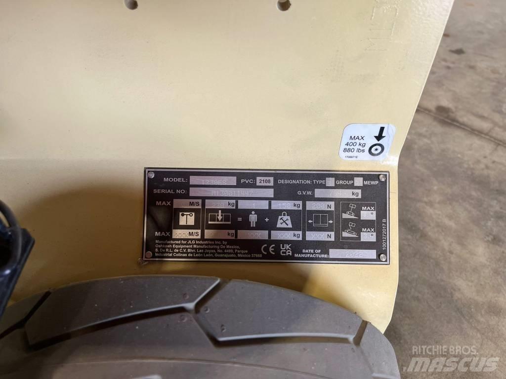 JLG 1230 ES Vertikaalsed mast tõstukid