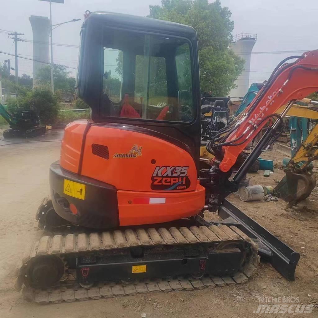 Kubota U 35-5 Miniekskavaatorid < 7 t
