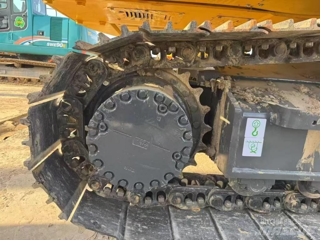 Komatsu 160-7 Roomikekskavaatorid