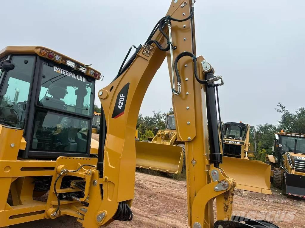 CAT 420 F2 Ekskavaatorlaadurid