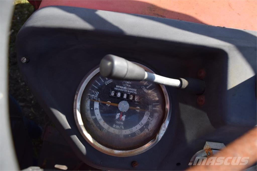 Case IH 383 Traktorid