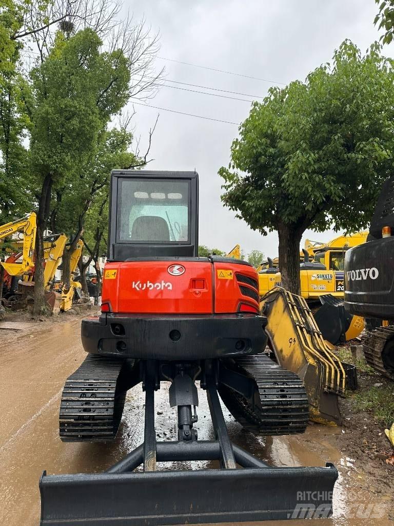 Kubota KX 155 Roomikekskavaatorid