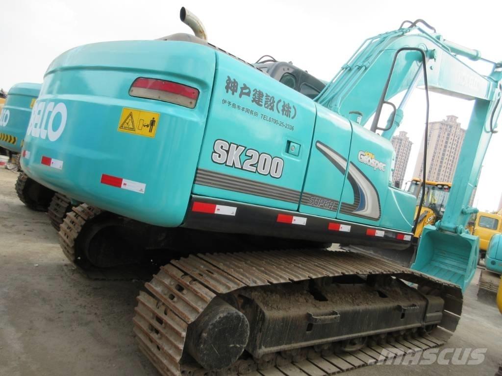 Kobelco SK 200-8 Roomikekskavaatorid