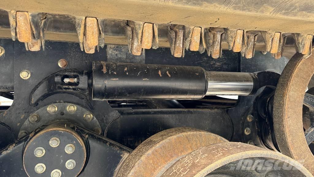 Prinoth Panther T12 Roomikkallurid