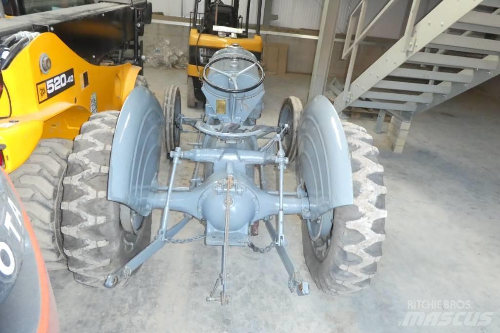 Ferguson type a Traktorid