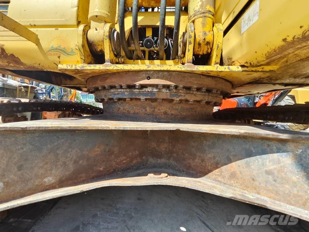 Komatsu PC 240 LC-7 Roomikekskavaatorid