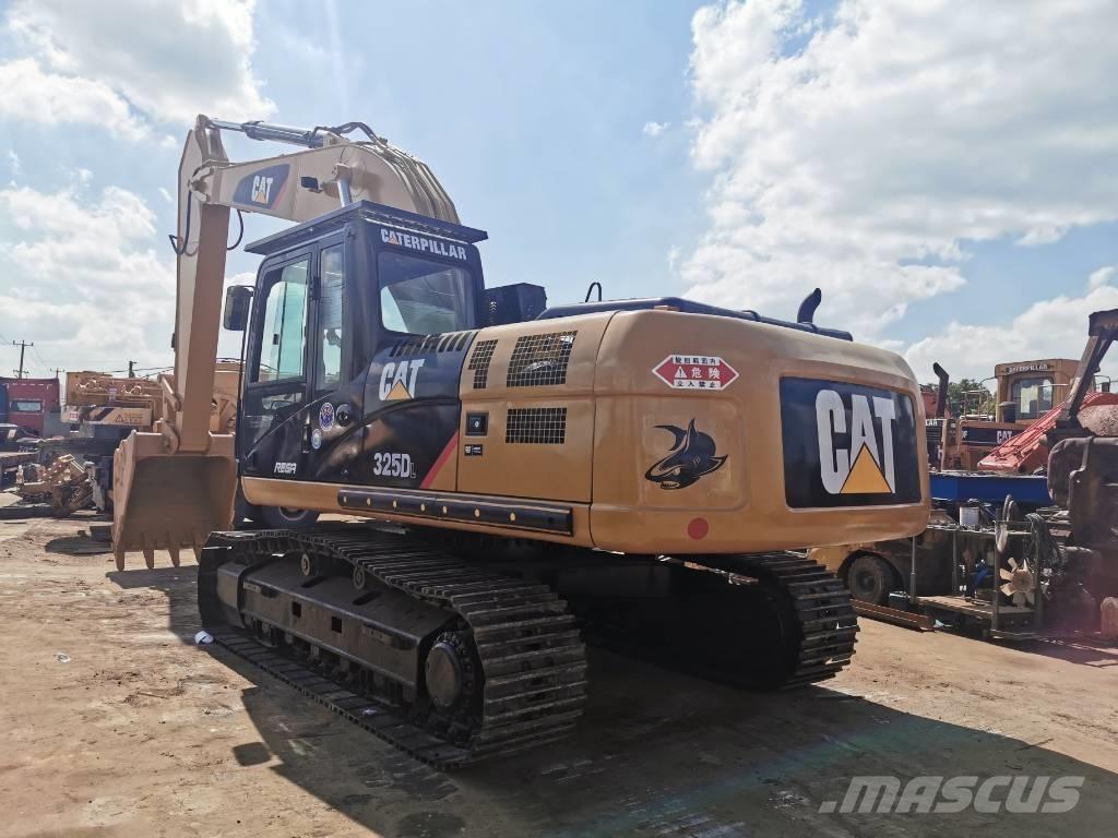 CAT 325DL Roomikekskavaatorid
