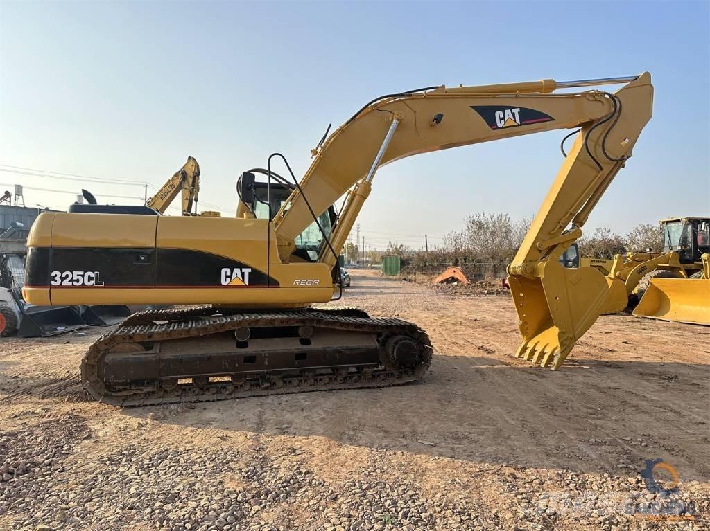 CAT 325 C Roomikekskavaatorid
