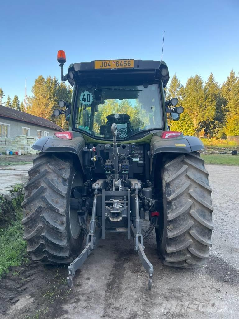 Valtra G 135 Traktorid